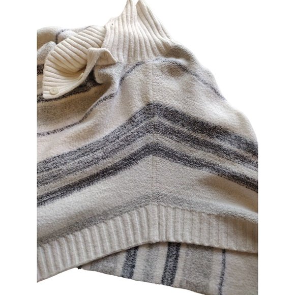 Eddie Bauer Sweater Womens XS Poncho Button Collar - Picture 12 of 12